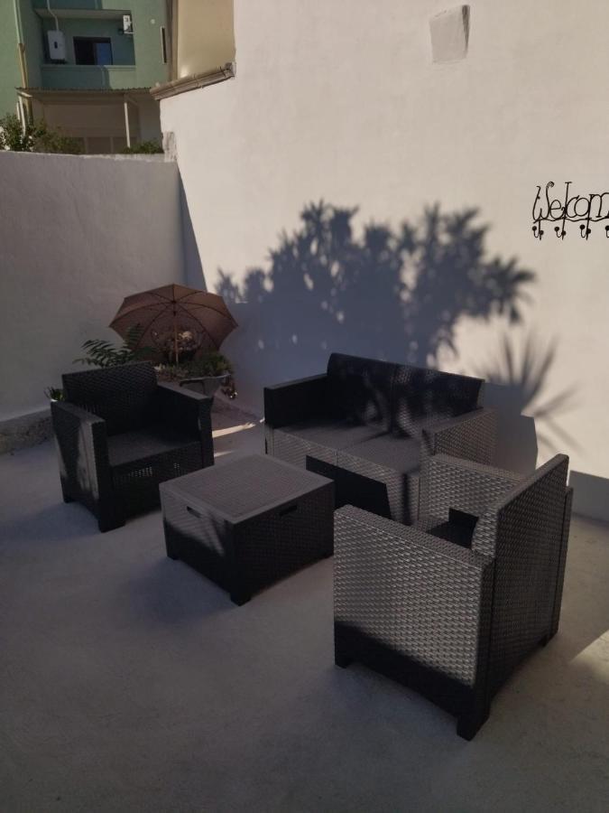 Nonno Ciccio Apartment Lizzano  Εξωτερικό φωτογραφία